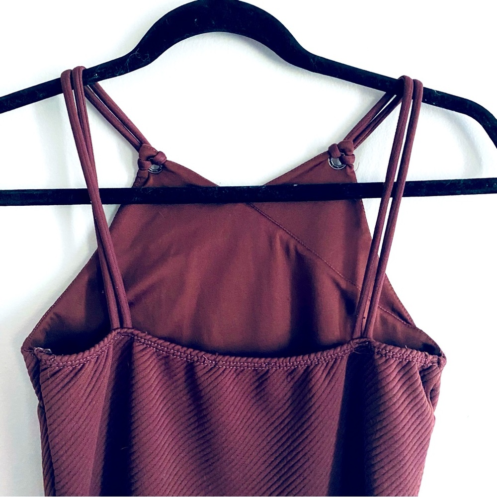 Charlotte Russe Women's Dark Purple Peplum Tank Top  Shirt Size Medium - Picture 5 of 6